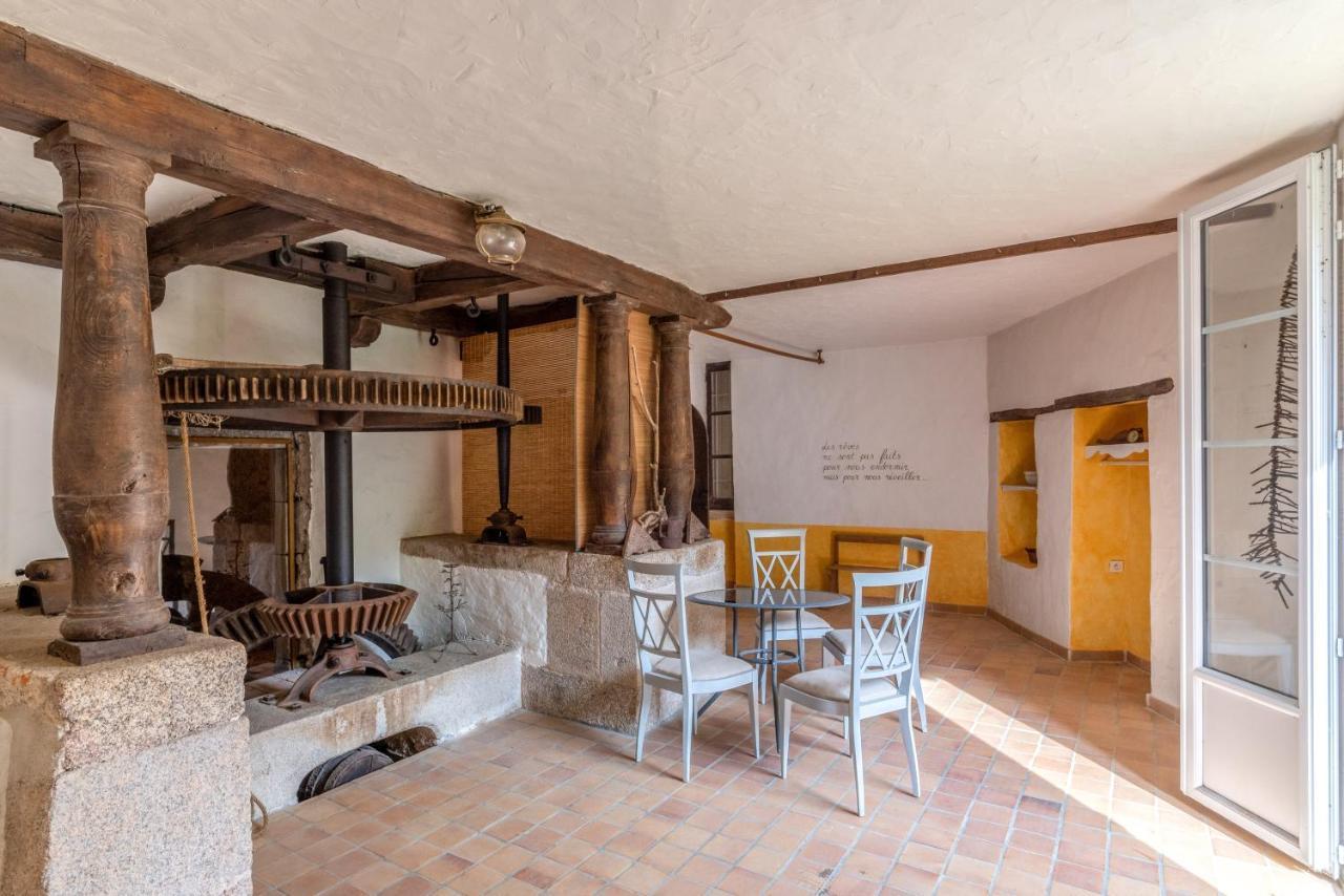 Вілла Le Moulin De Pilet Mortagne-sur-Sevre Екстер'єр фото